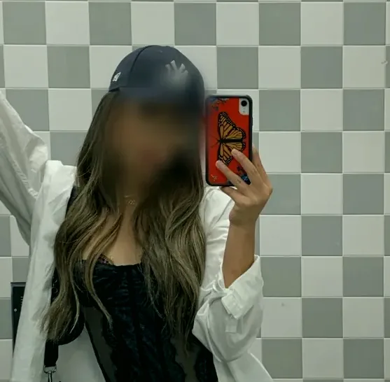 Kathleen, 20