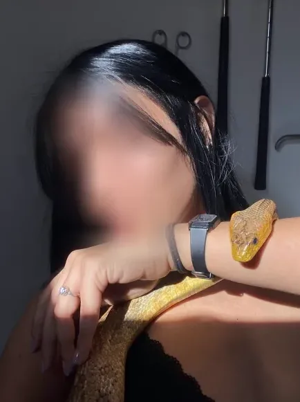 Linda, 27