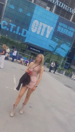 Nisa, 28