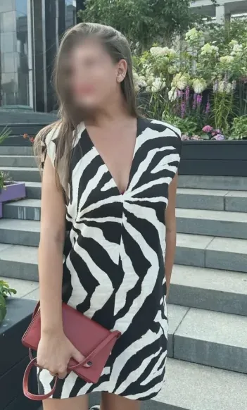 Simone, 20