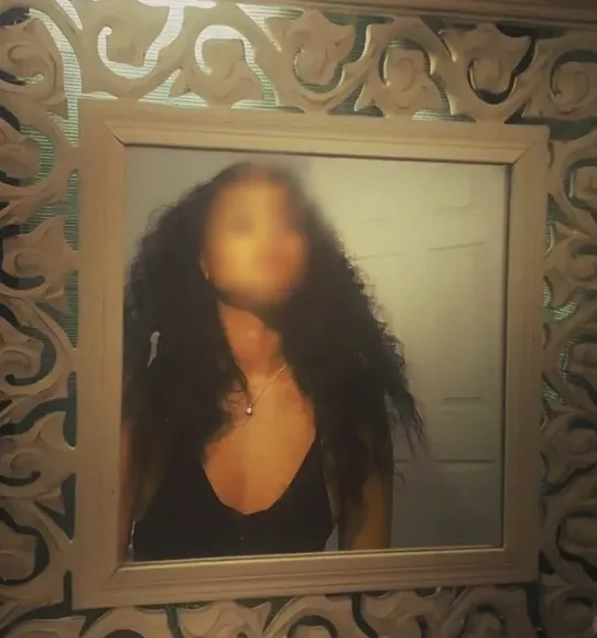 Yvonne, 30